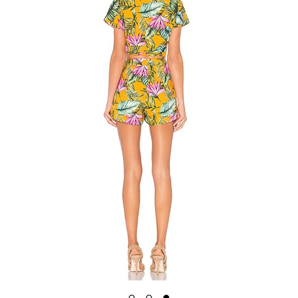 Revolve Tropical 2pc Set - Picture 5 of 6